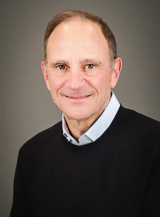 Erik Svensson's Headshot cropped 4
